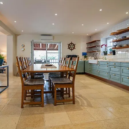 Luxury Seafront Croatia With Private Heated Pool
