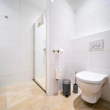 Luxury Seafront Croatia With Private Heated Pool Вілла *