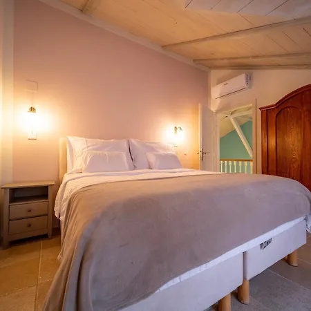 Luxury Seafront Croatia With Private Heated Pool Вілла