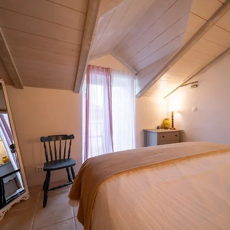 Luxury Seafront Croatia With Private Heated Pool Вілла